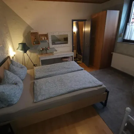 Landgasthof - Iva Apartment Haßloch